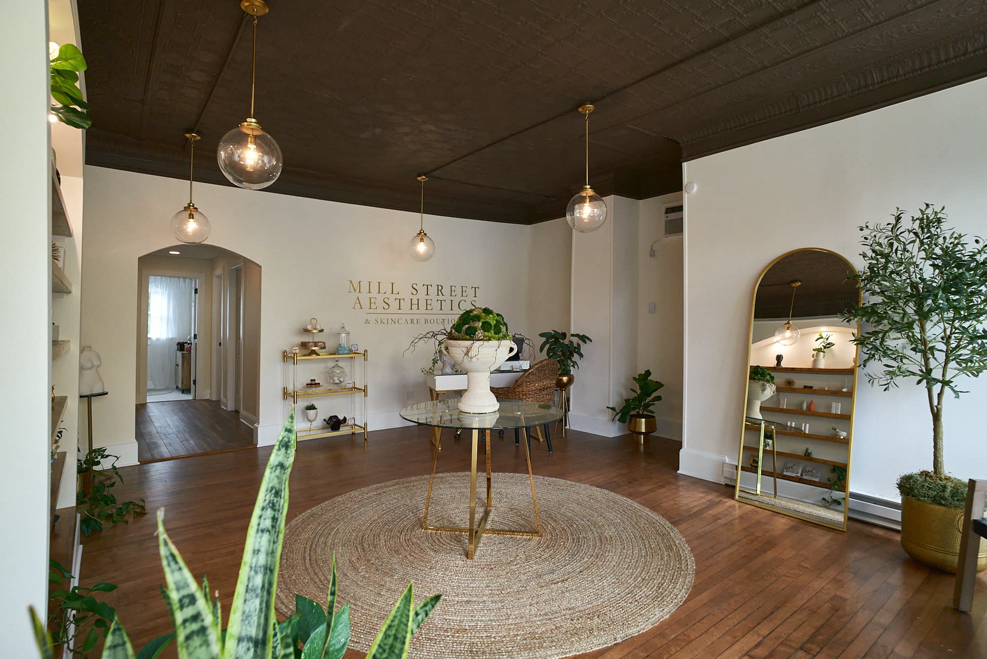 Location photography for Mill Street Aesthetics